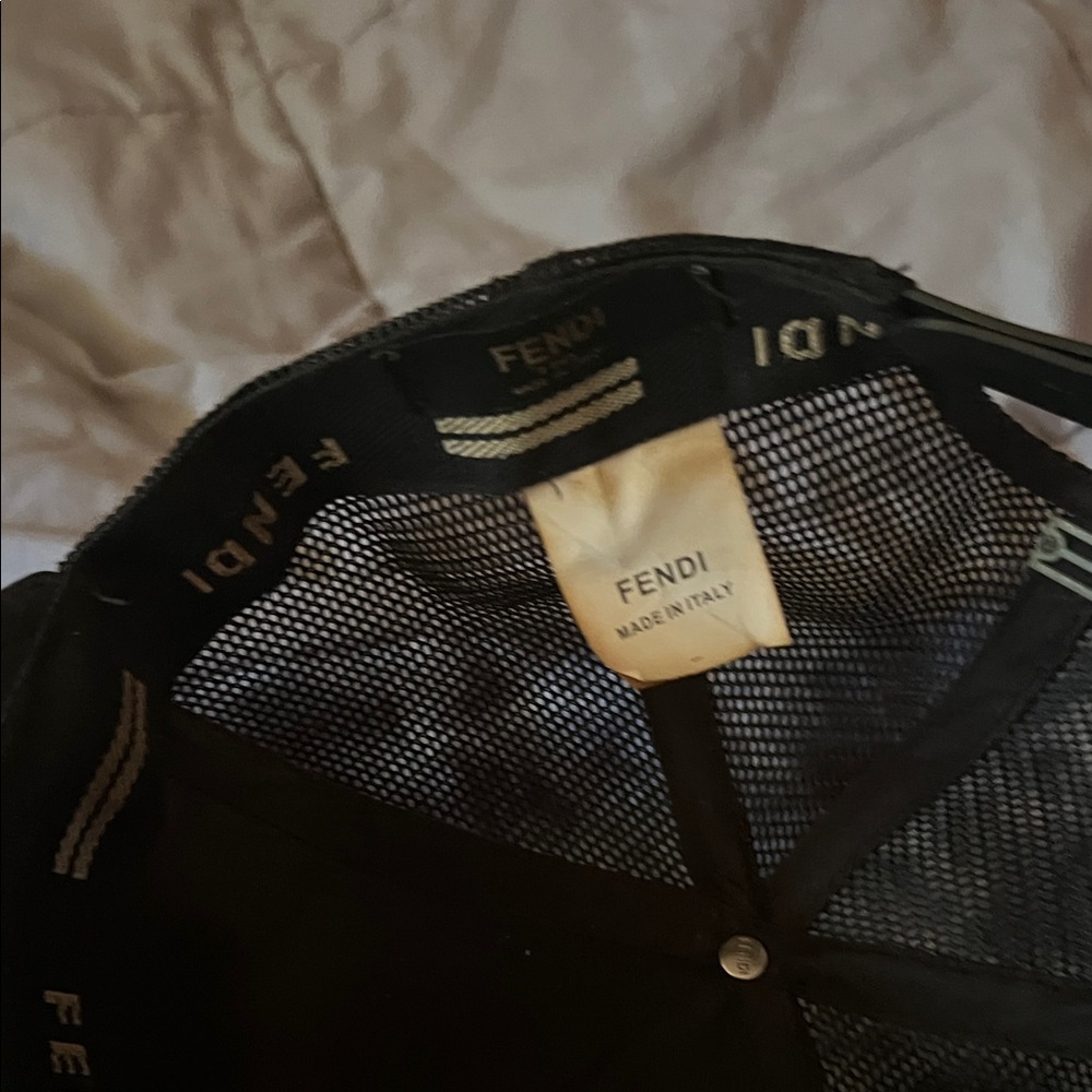 Fendi Black Cap with Gold Logo Plaque - Picture 3 of 7